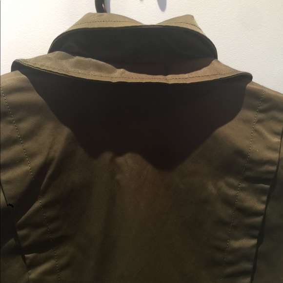 Woman jacket - Picture 5 of 8